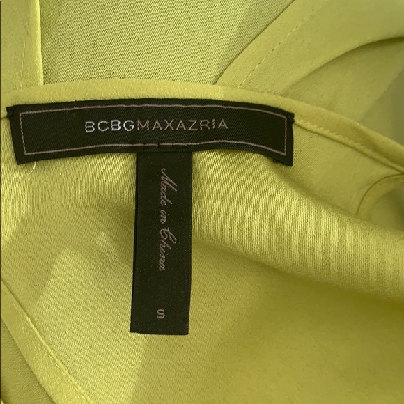 BCBG Maxazria "Caralyn" Lime Green Top - Picture 5 of 6